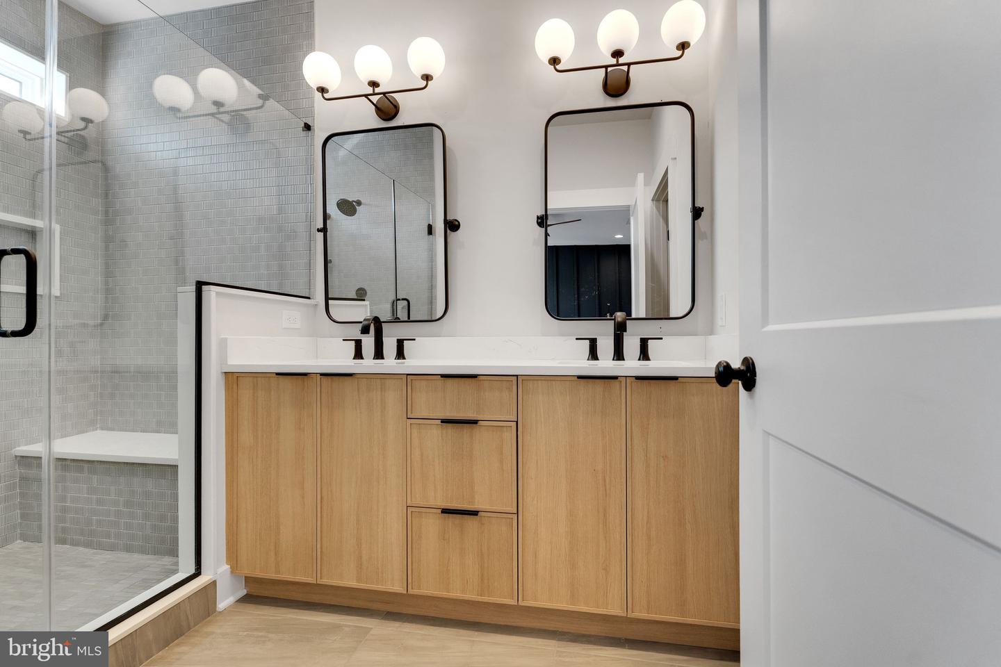 Newtown Square, Pennsylvania, 19073, United States, 3 Bedrooms Bedrooms, ,4 BathroomsBathrooms,Residential,Active,1913954