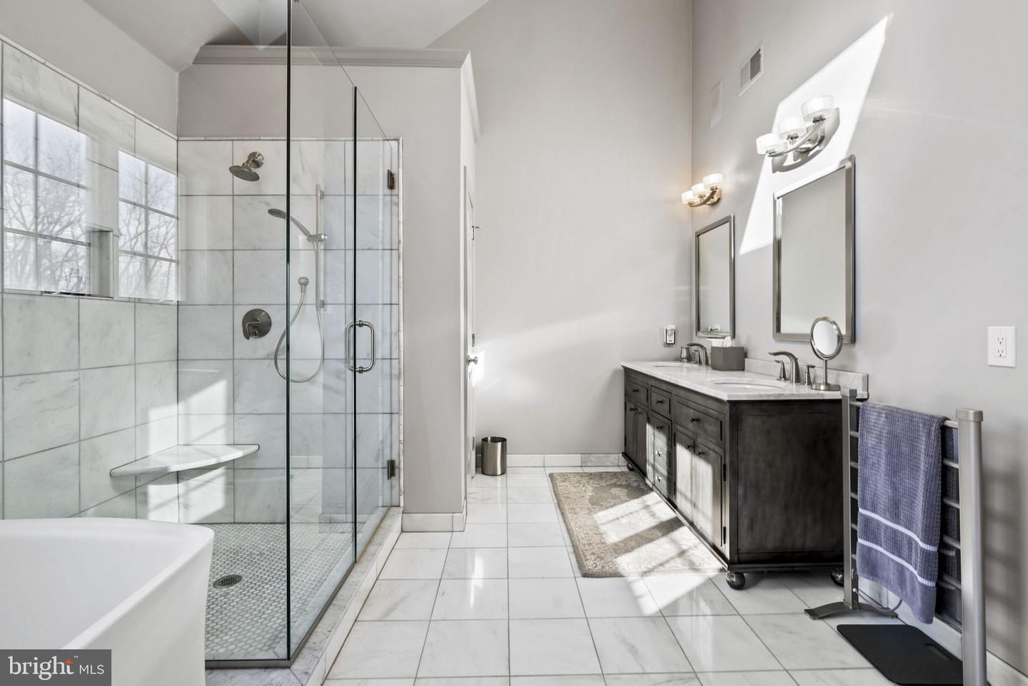 West Chester, Pennsylvania, 19382, United States, 5 Bedrooms Bedrooms, ,4 BathroomsBathrooms,Residential,Contingent,2007155