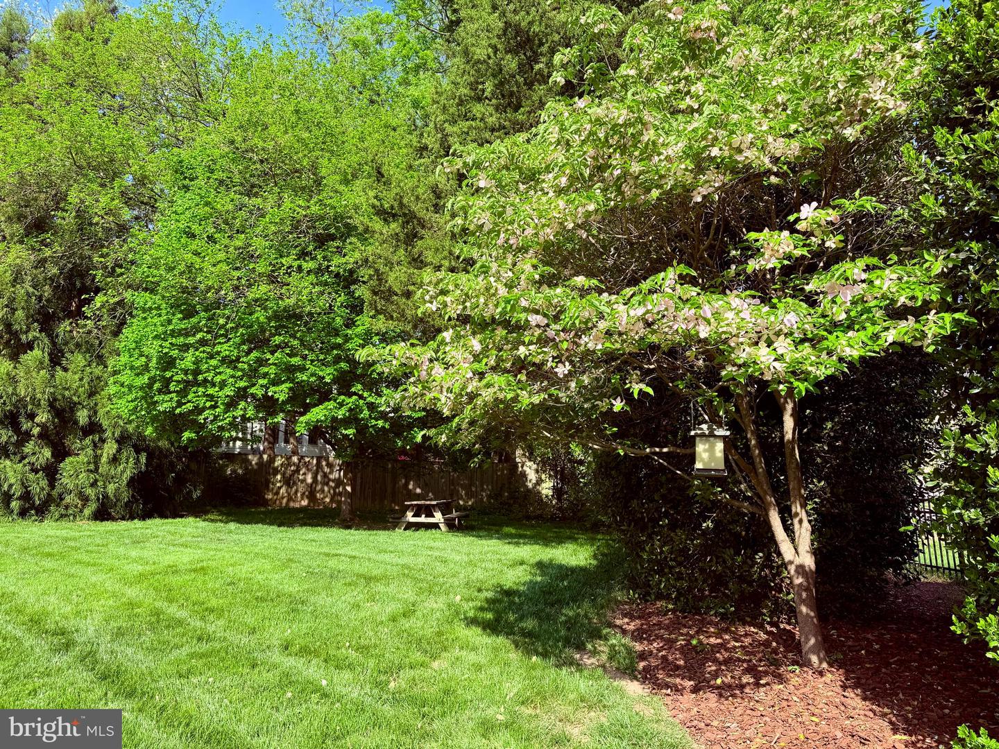 Fairfax, Virginia, 22030, United States, 4 Bedrooms Bedrooms, ,3 BathroomsBathrooms,Residential,Active,2045005