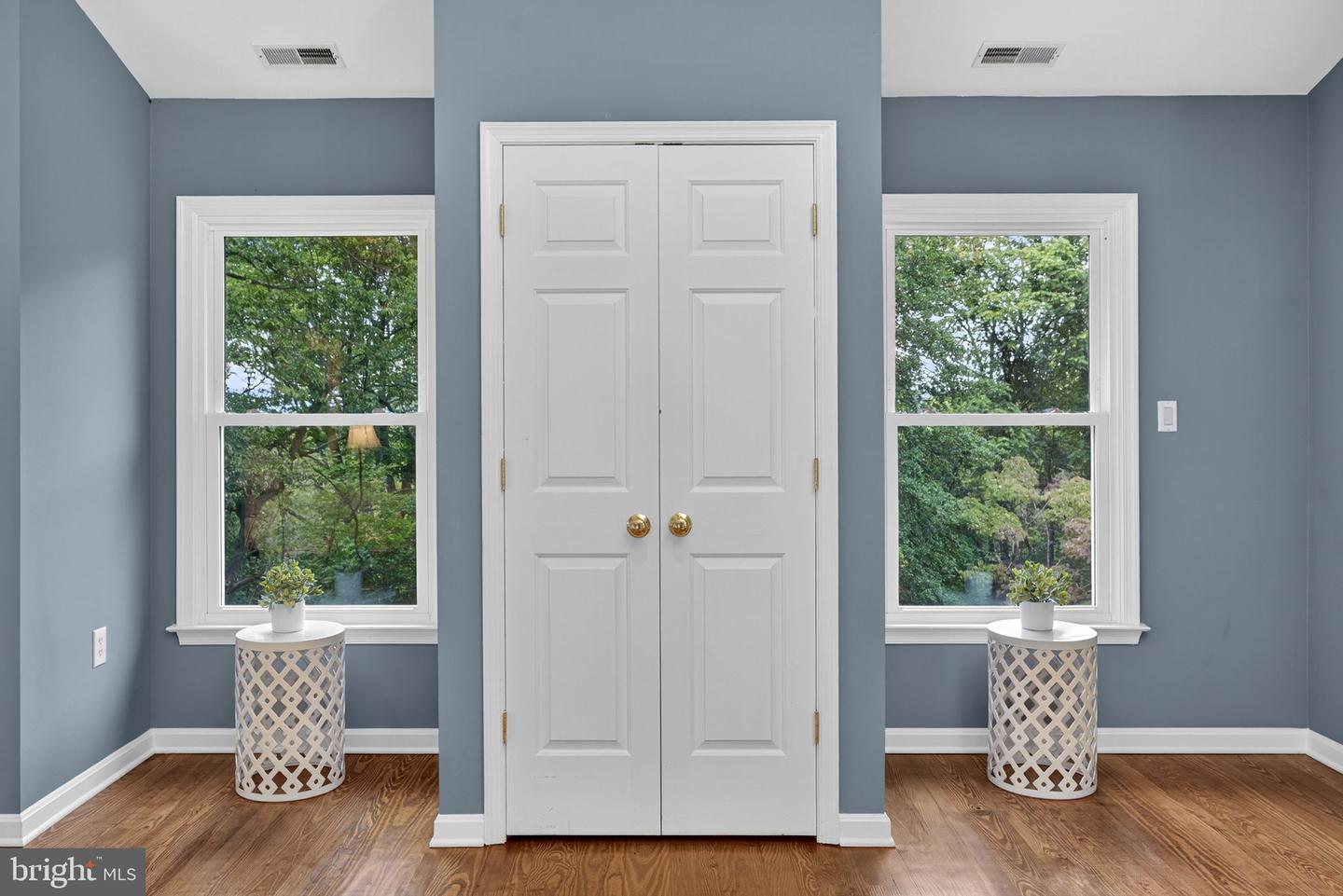 Lovettsville, Virginia, 20180, United States, ,2 BathroomsBathrooms,Residential,Active,1954034