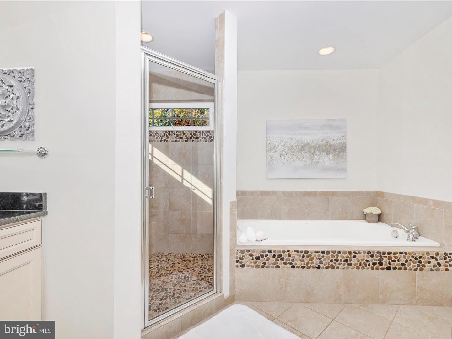 North Potomac, Maryland, 20878, United States, 4 Bedrooms Bedrooms, ,4 BathroomsBathrooms,Residential,Active,1968118