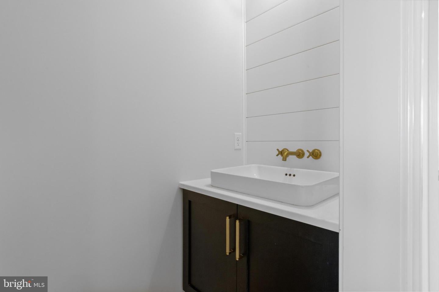 Long Beach Township, New Jersey, 08008, United States, 6 Bedrooms Bedrooms, ,7 BathroomsBathrooms,Residential,Active,1889026