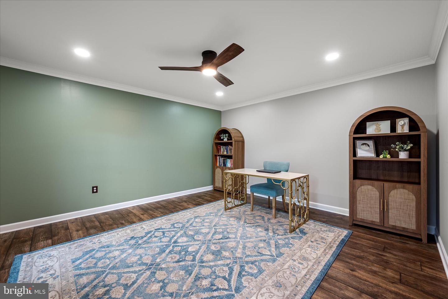 Centreville, Virginia, 20120, United States, 4 Bedrooms Bedrooms, ,3 BathroomsBathrooms,Residential,Active,2015484