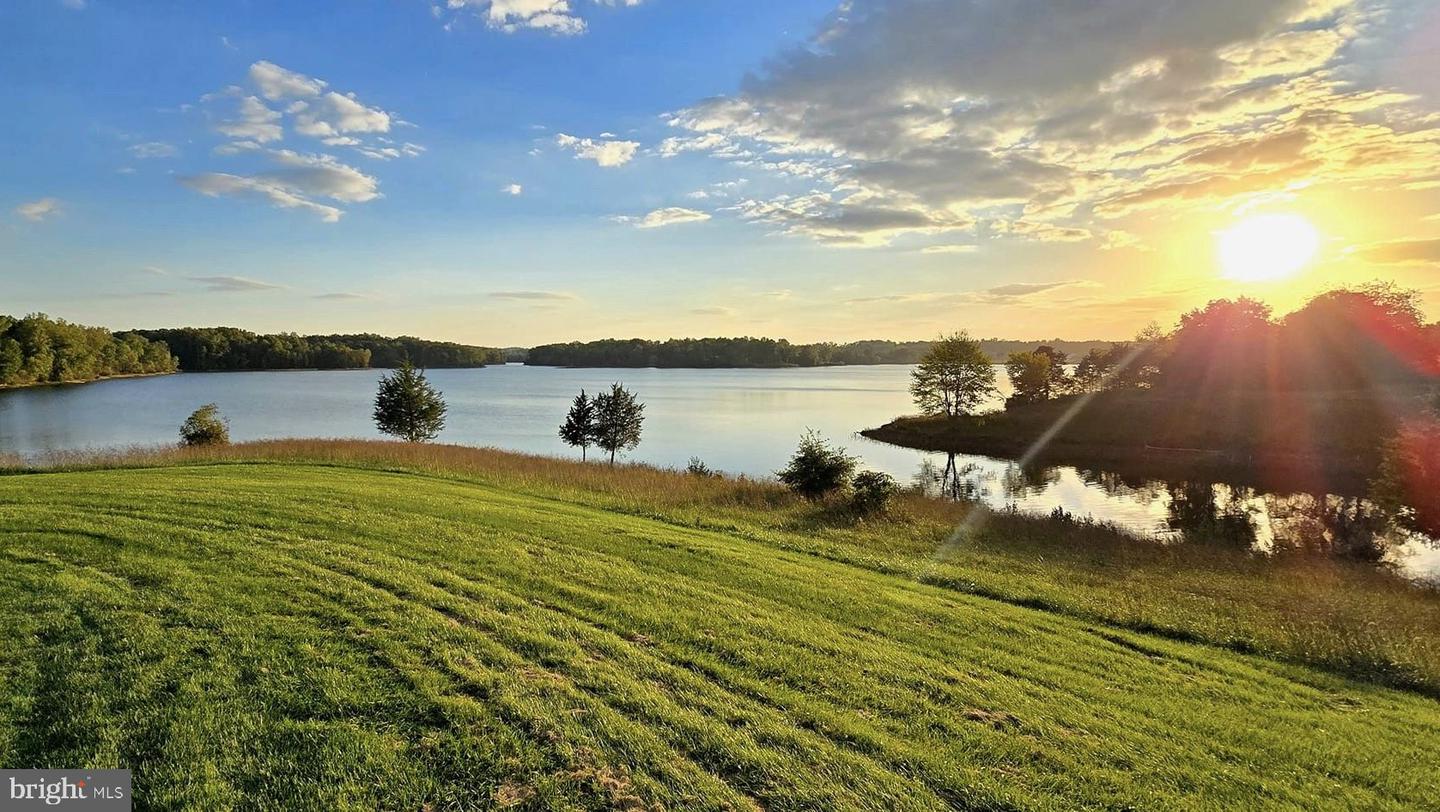 Gainesville, Virginia, 20155, United States, 3 Bedrooms Bedrooms, ,5 BathroomsBathrooms,Residential,Active,2015424