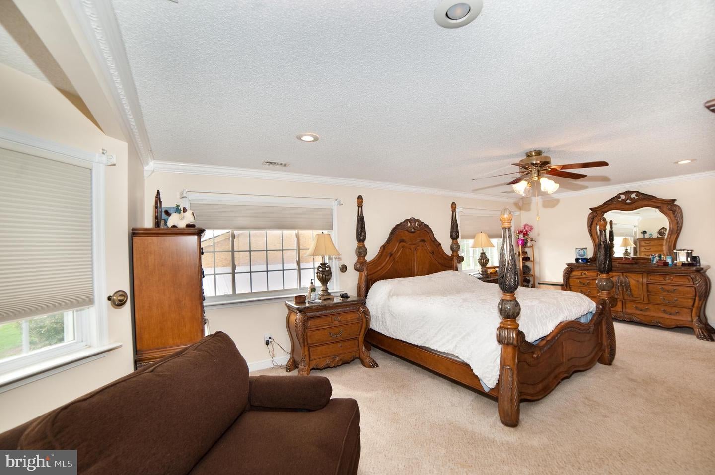 Martinsburg, West Virginia, 25404, United States, 5 Bedrooms Bedrooms, ,3 BathroomsBathrooms,Residential,Active,1936417