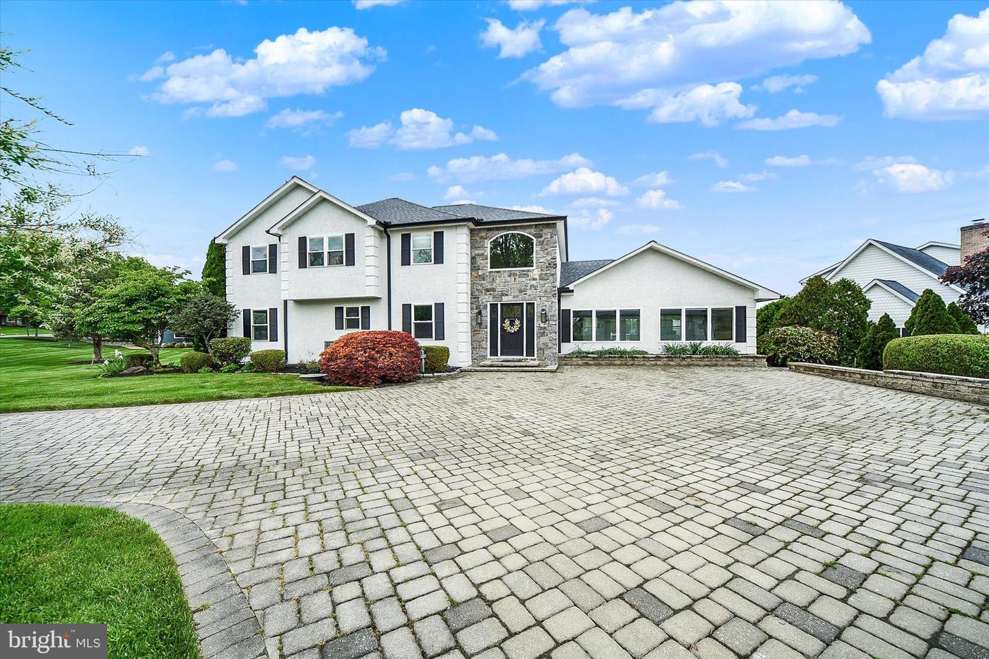 North East, Maryland, 21901, United States, 4 Bedrooms Bedrooms, ,3 BathroomsBathrooms,Residential,Pending,2045514