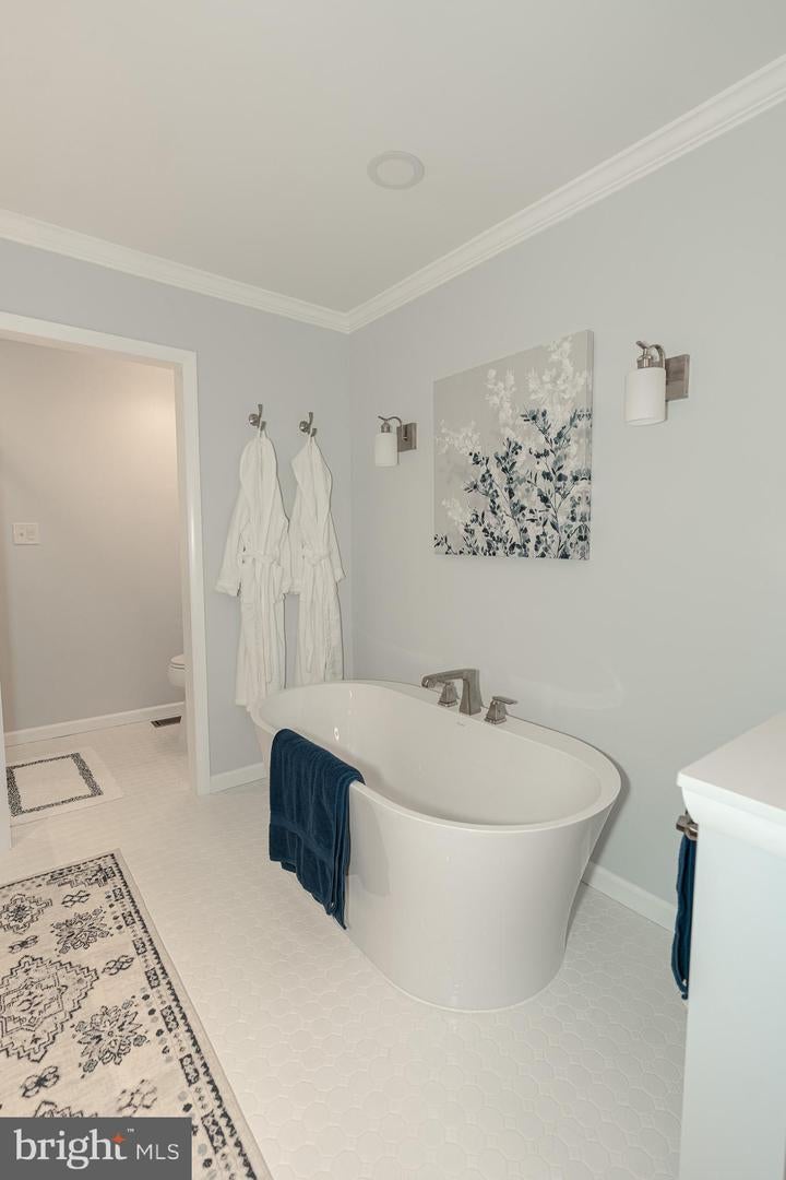 Kingsville, Maryland, 21087, United States, 4 Bedrooms Bedrooms, ,4 BathroomsBathrooms,Residential,Active,1914790