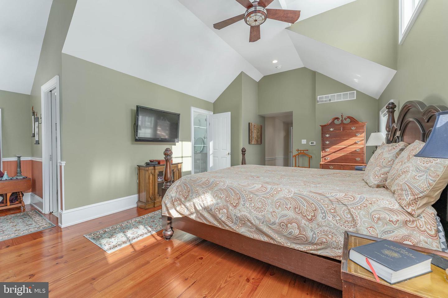 Jenkintown, Pennsylvania, 19046, United States, 6 Bedrooms Bedrooms, ,5 BathroomsBathrooms,Residential,Active,2010560