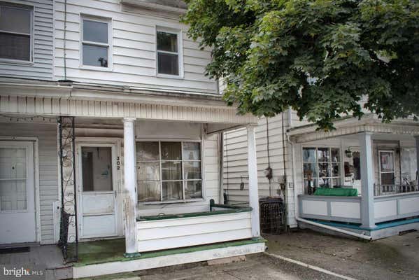 302 W PINE ST, SHAMOKIN, PA 17872 - Image 1