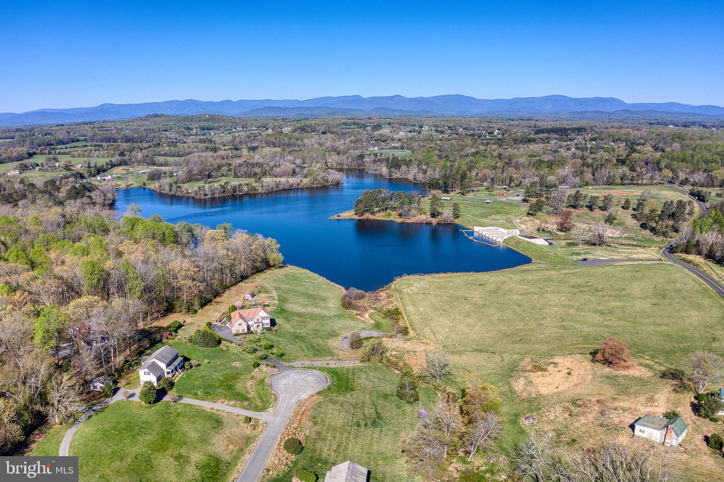 Culpeper, Virginia, 22701, United States, 4 Bedrooms Bedrooms, ,1 BathroomBathrooms,Residential,Active,1799358
