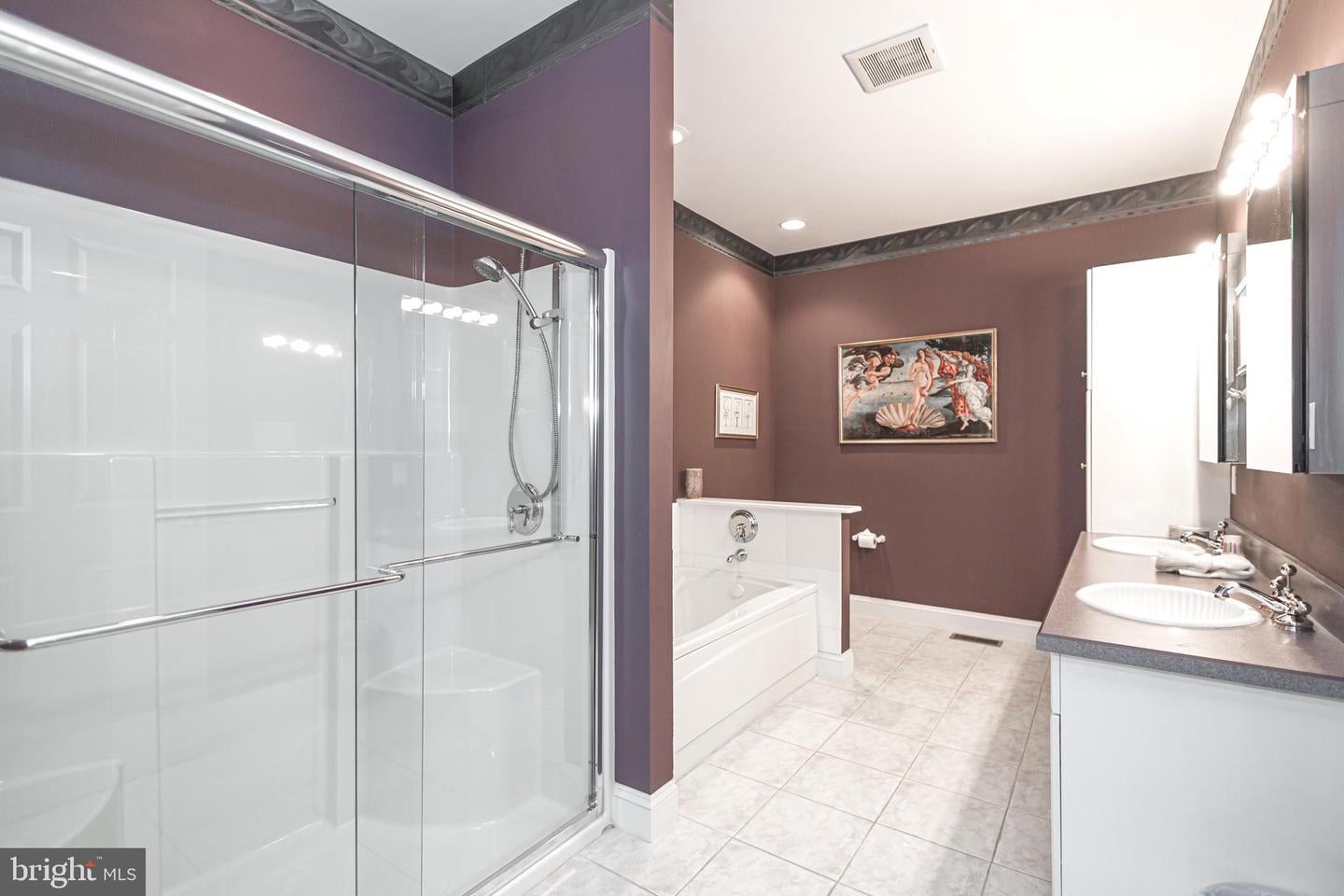 Moorestown, New Jersey, 08057, United States, 5 Bedrooms Bedrooms, ,7 BathroomsBathrooms,Residential,Active,1889333