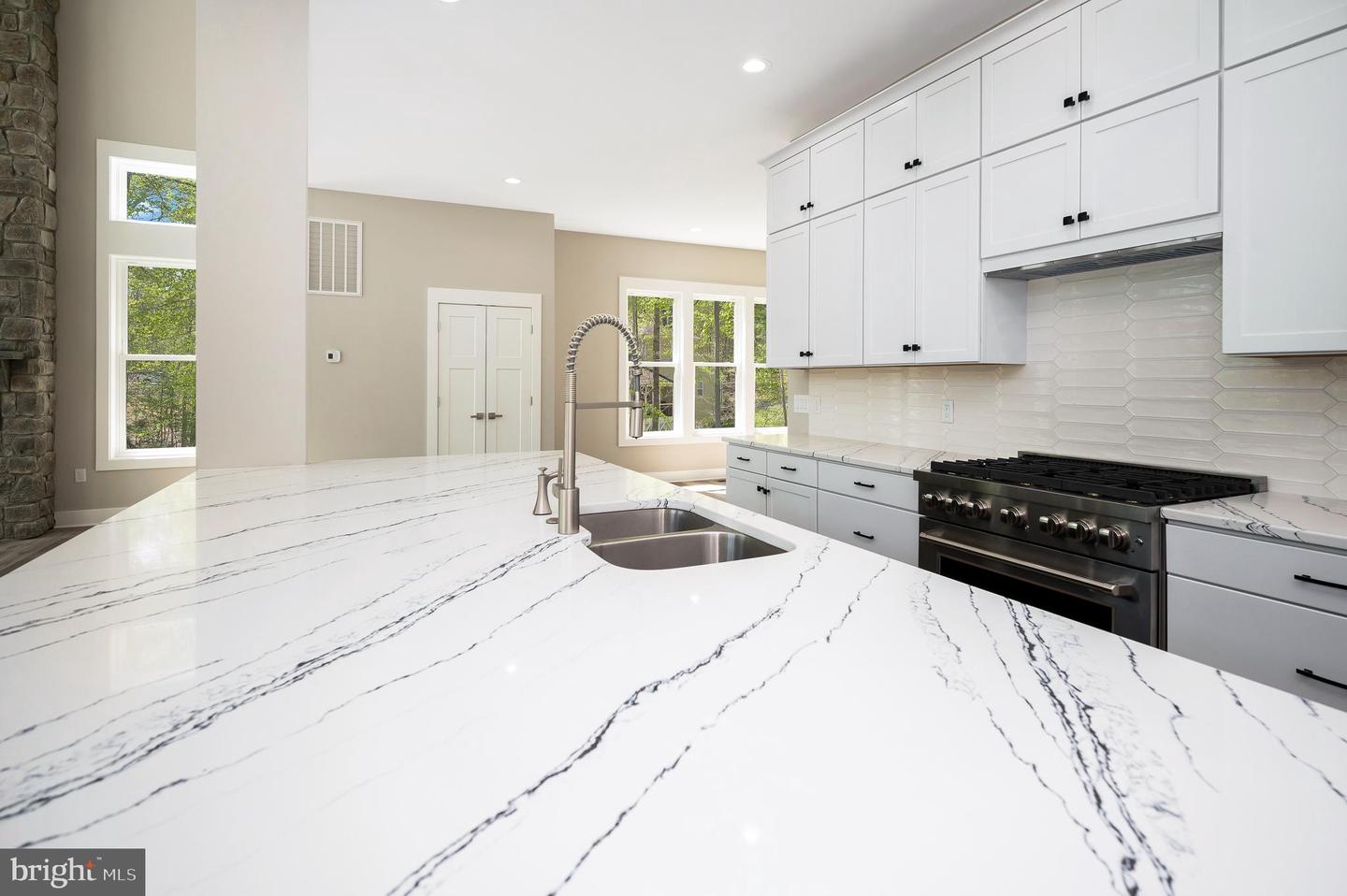 Bumpass, Virginia, 23024, United States, 5 Bedrooms Bedrooms, ,5 BathroomsBathrooms,Residential,Active,1877800