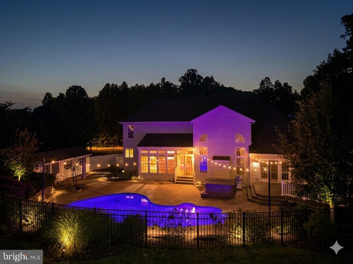 Manassas, Virginia, 20112, United States, 6 Bedrooms Bedrooms, ,5 BathroomsBathrooms,Residential,Active,2052030