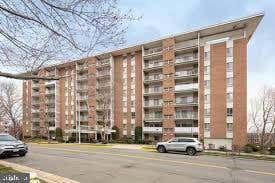 5250 VALLEY FORGE DR APT 801, ALEXANDRIA, VA 22304 - Image 1