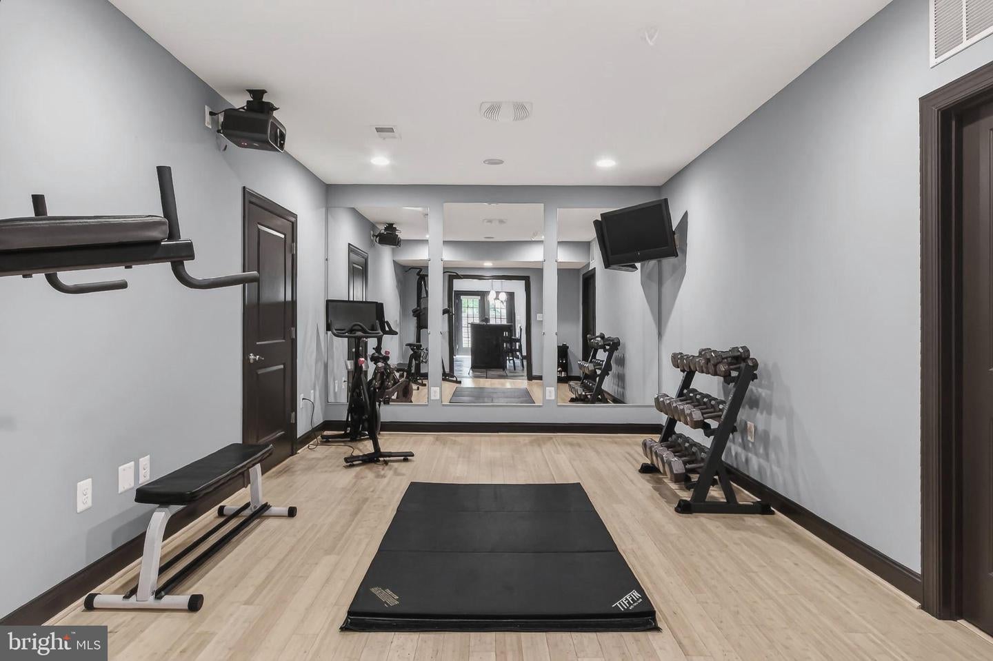 Brambleton, Virginia, 20148, United States, 4 Bedrooms Bedrooms, ,5 BathroomsBathrooms,Residential,Pending,2045666