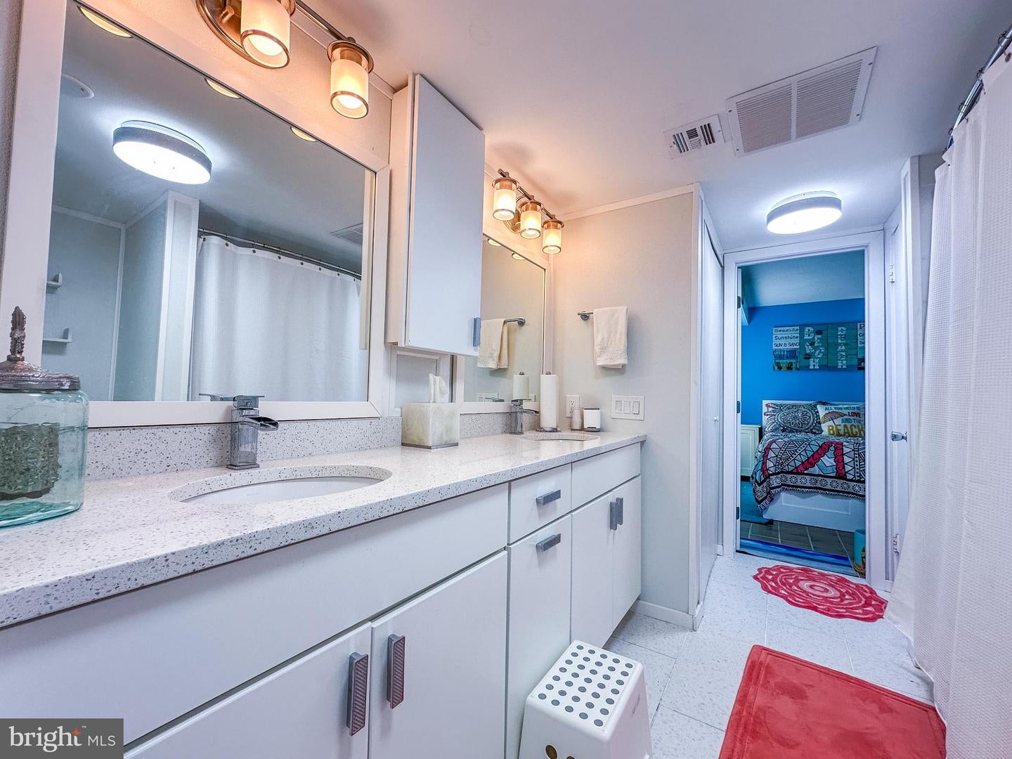 Longport, New Jersey, 08403, United States, 3 Bedrooms Bedrooms, ,2 BathroomsBathrooms,Residential,Active,1936141