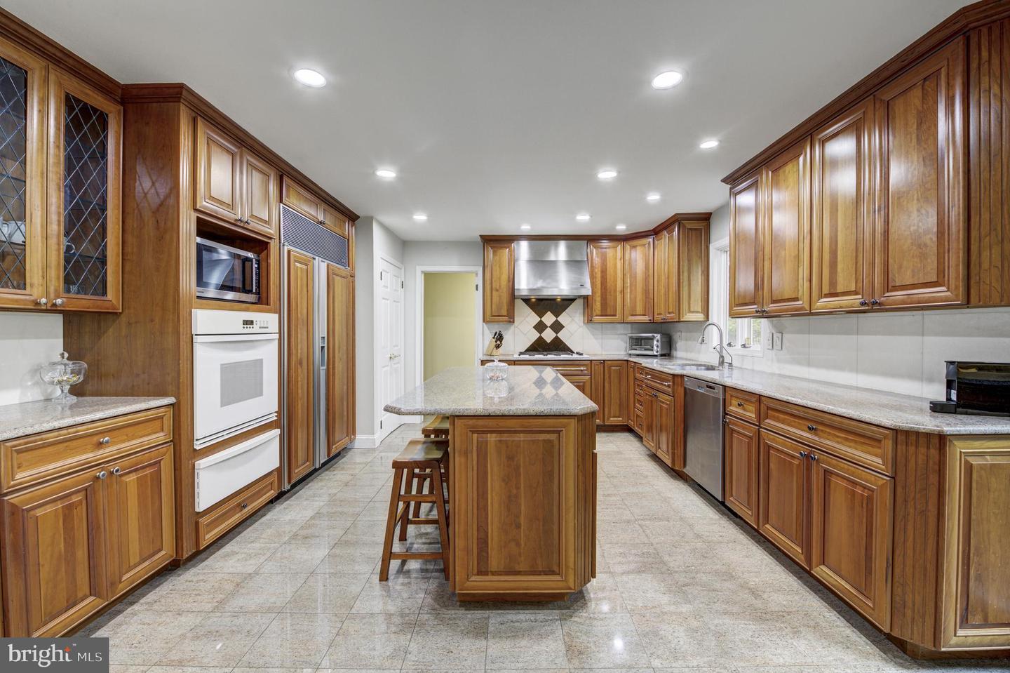 Plainsboro, New Jersey, 08536, United States, 5 Bedrooms Bedrooms, ,3 BathroomsBathrooms,Residential,Active,1853623