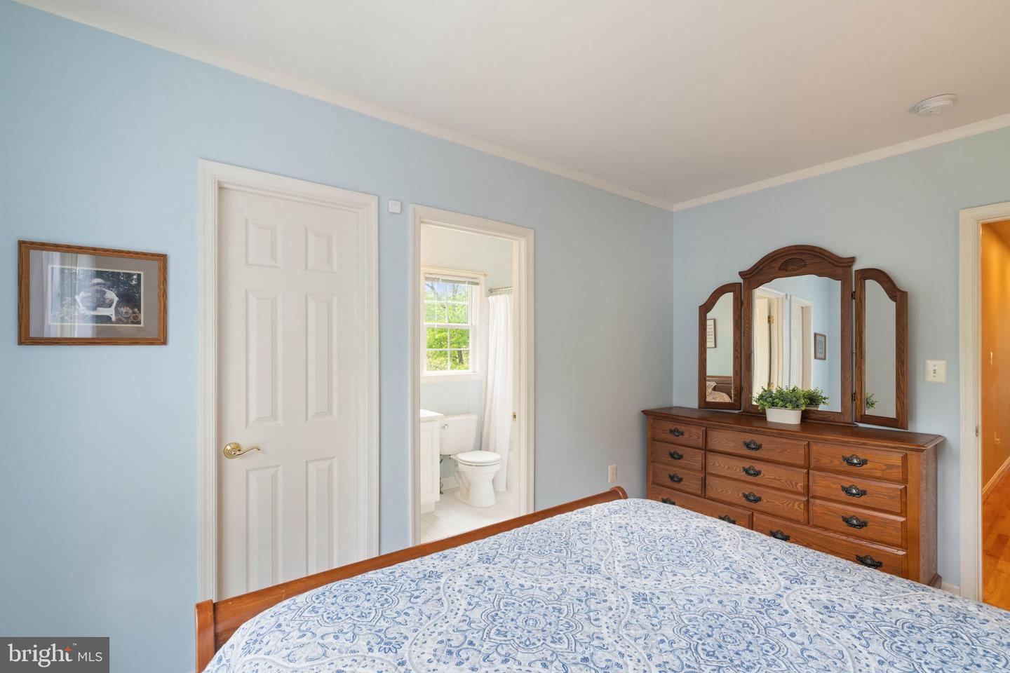 Springfield, Virginia, 22153, United States, 6 Bedrooms Bedrooms, ,6 BathroomsBathrooms,Residential,Active,2044593