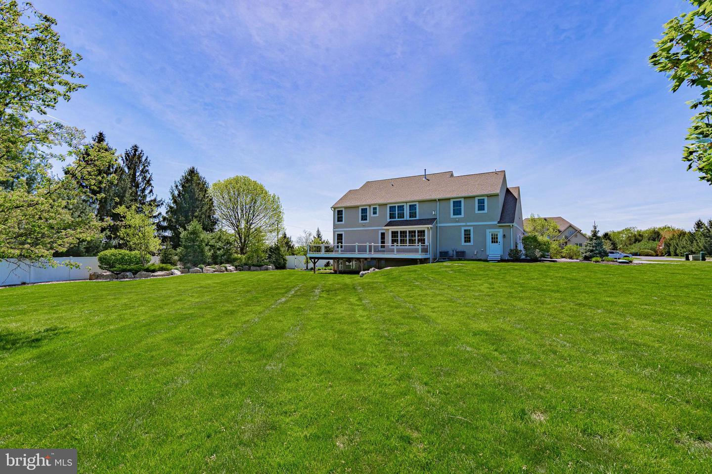 Bethlehem, Pennsylvania, 18020, United States, 4 Bedrooms Bedrooms, ,5 BathroomsBathrooms,Residential,Pending,1968396