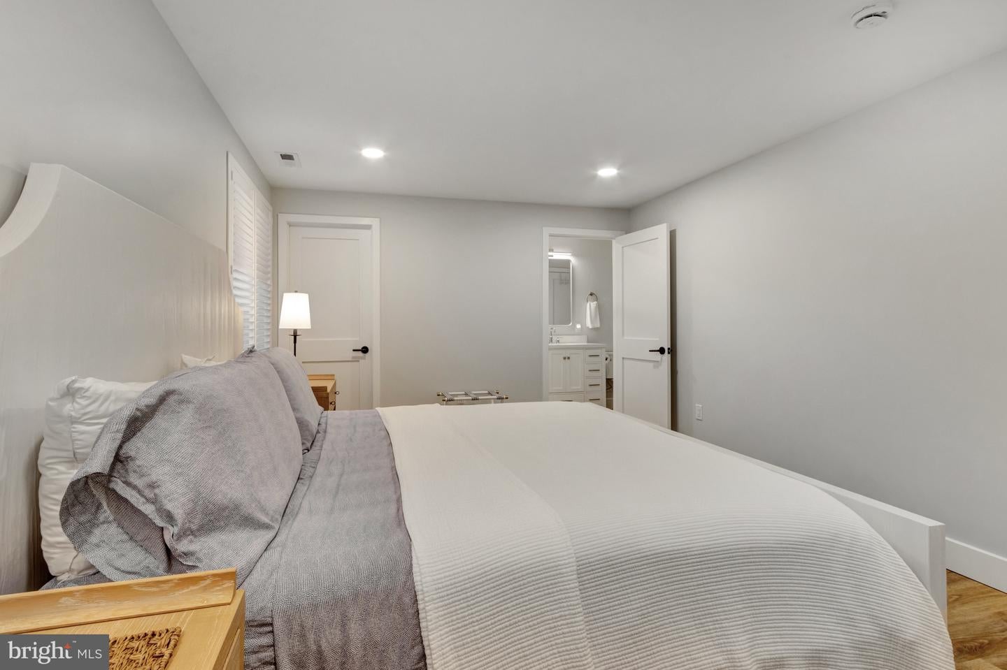 Rehoboth Beach, Delaware, 19971, United States, 5 Bedrooms Bedrooms, ,4 BathroomsBathrooms,Residential,Active,1945511