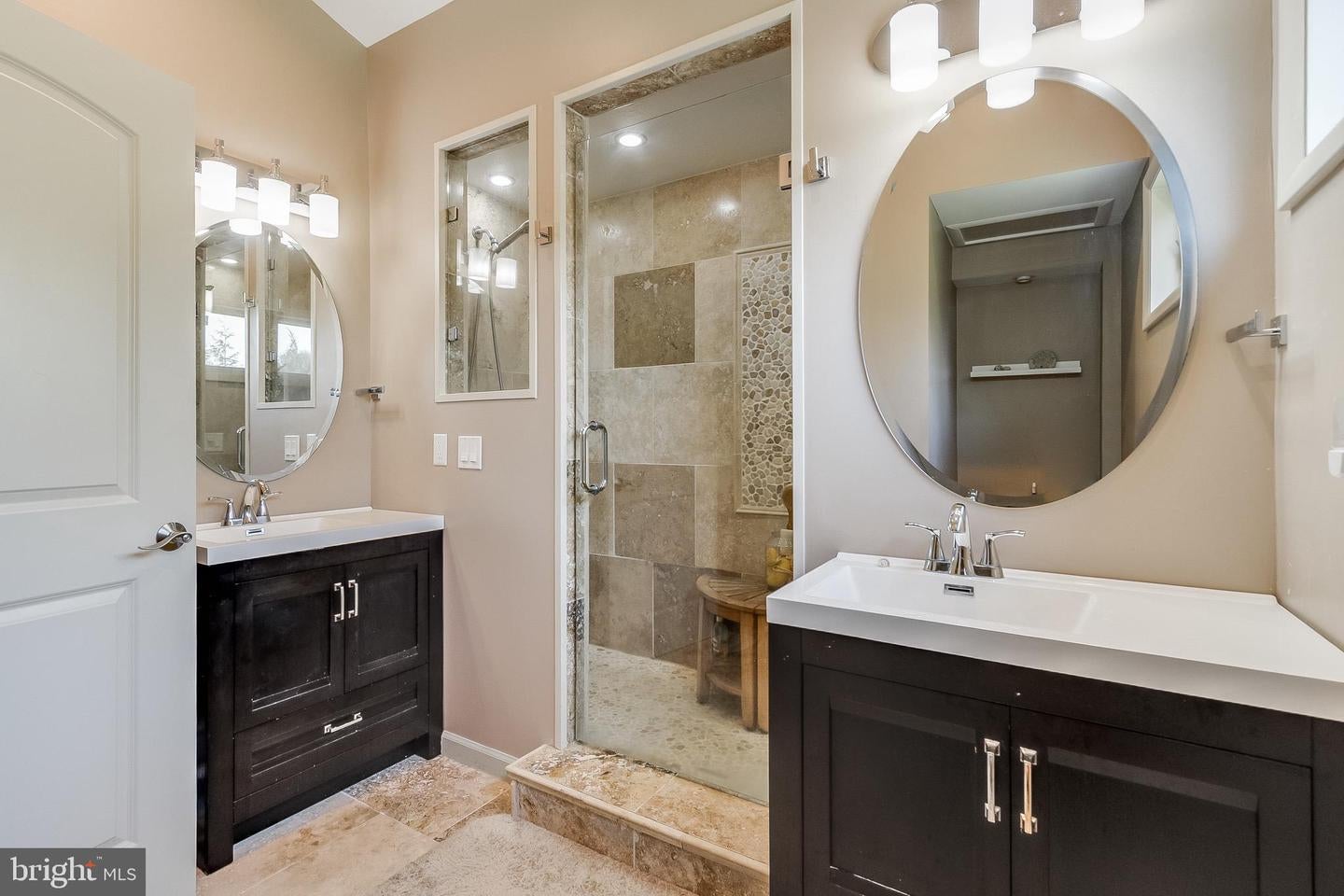 Rehoboth Beach, Delaware, 19971, United States, 5 Bedrooms Bedrooms, ,5 BathroomsBathrooms,Residential,Active,1941366
