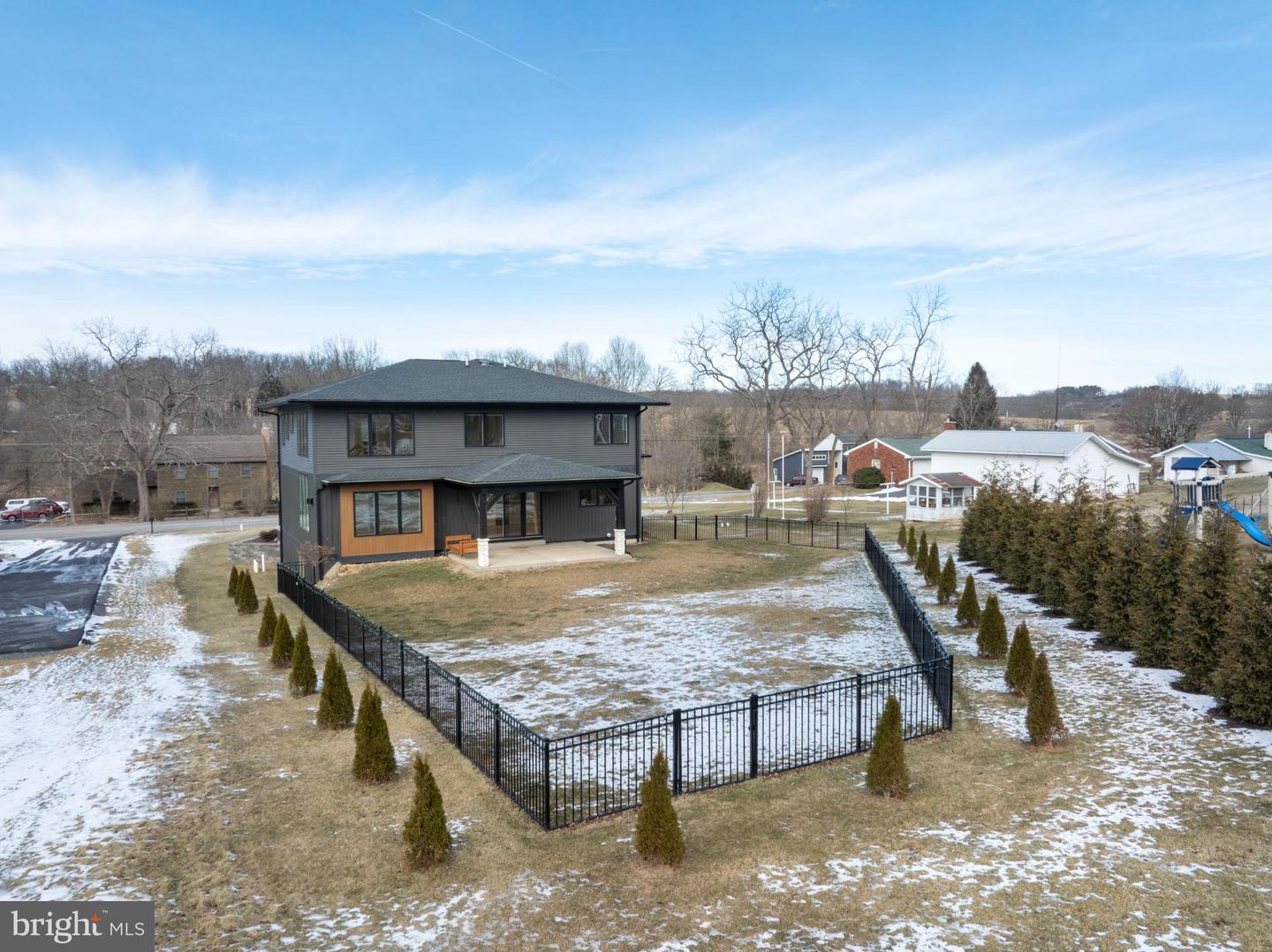 State College, Pennsylvania, 16801, United States, 4 Bedrooms Bedrooms, ,4 BathroomsBathrooms,Residential,Active,2012913