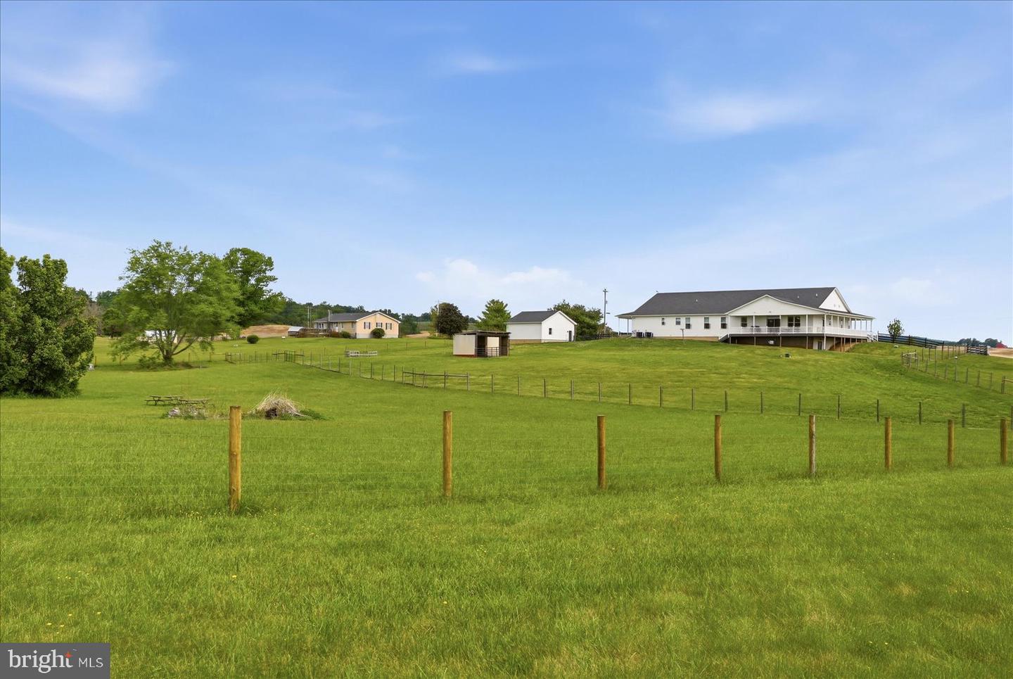 Winchester, Virginia, 22602, United States, 4 Bedrooms Bedrooms, ,4 BathroomsBathrooms,Residential,Active,2025980