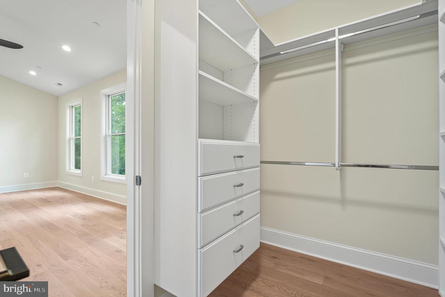 Annapolis, Maryland, 21403, United States, 3 Bedrooms Bedrooms, ,4 BathroomsBathrooms,Residential,Active,1952633