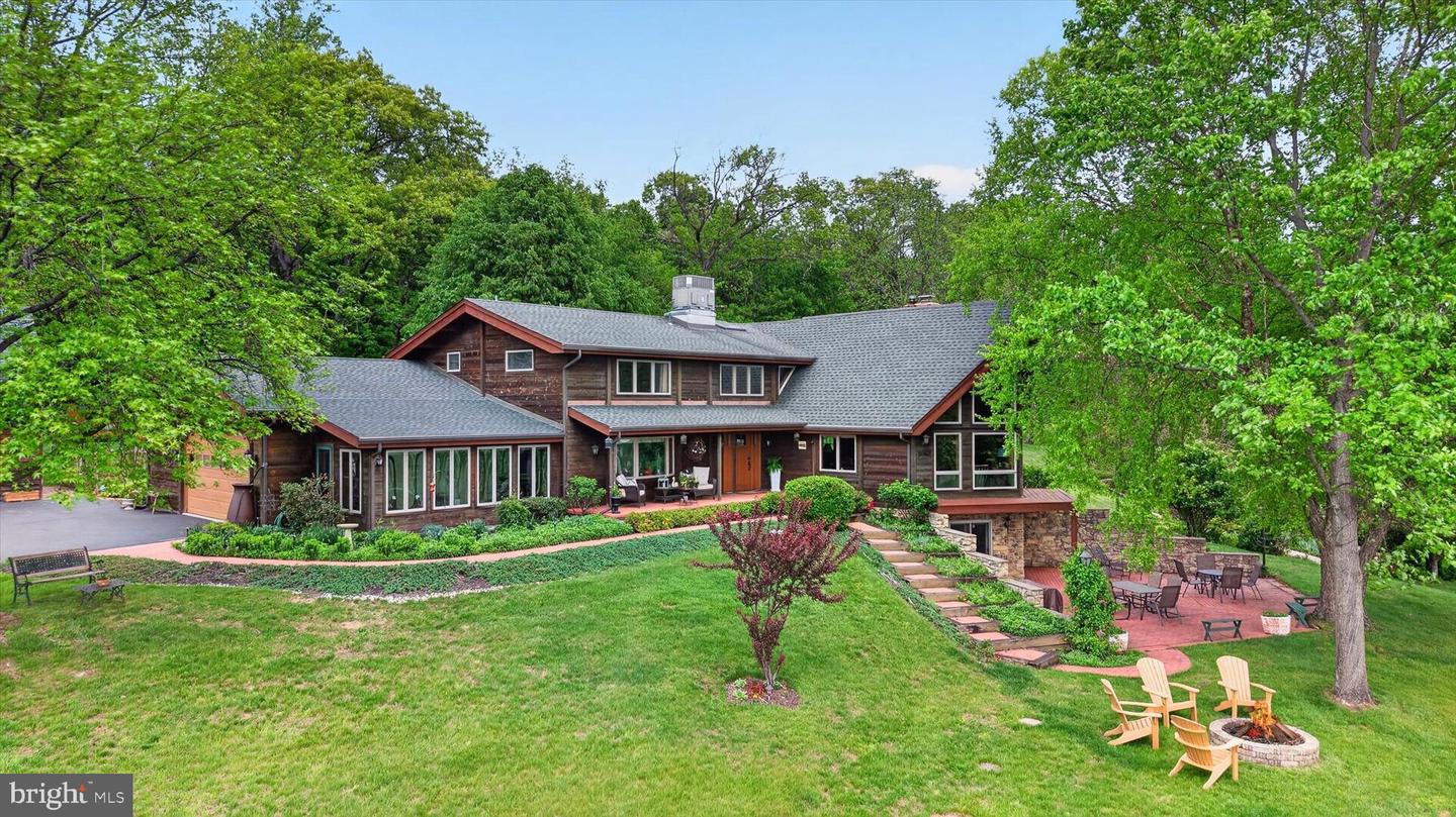 Harrisburg, Pennsylvania, 17112, United States, 3 Bedrooms Bedrooms, ,4 BathroomsBathrooms,Residential,Active,2045613