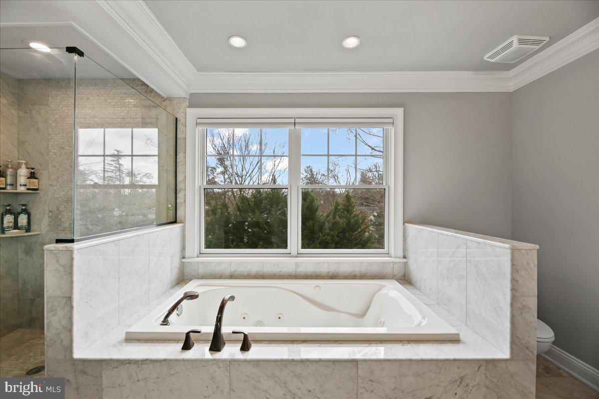 Princeton, New Jersey, 08540, United States, 6 Bedrooms Bedrooms, ,5 BathroomsBathrooms,Residential,Active,2001064