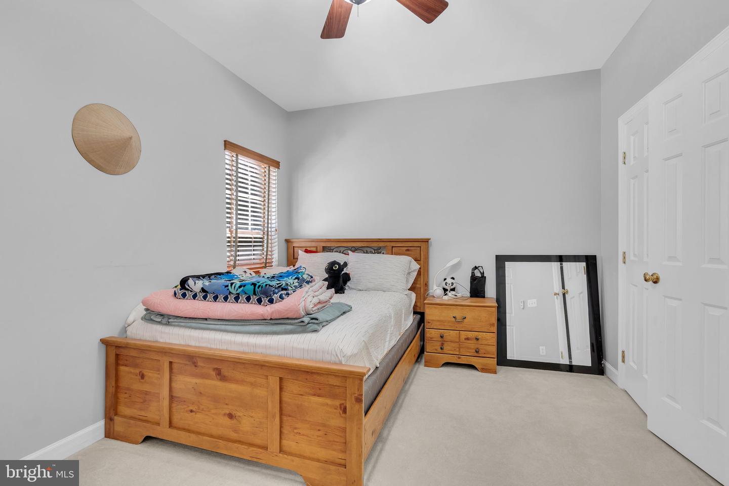 Manassas, Virginia, 20112, United States, 6 Bedrooms Bedrooms, ,5 BathroomsBathrooms,Residential,Active,2052030