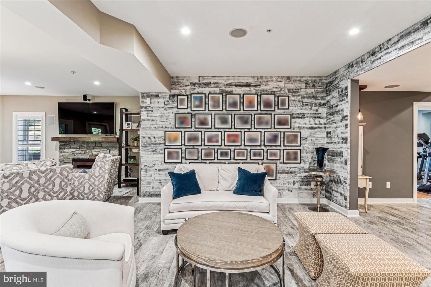 Leesburg, Virginia, 20175, United States, 5 Bedrooms Bedrooms, ,6 BathroomsBathrooms,Residential,Active,1987213