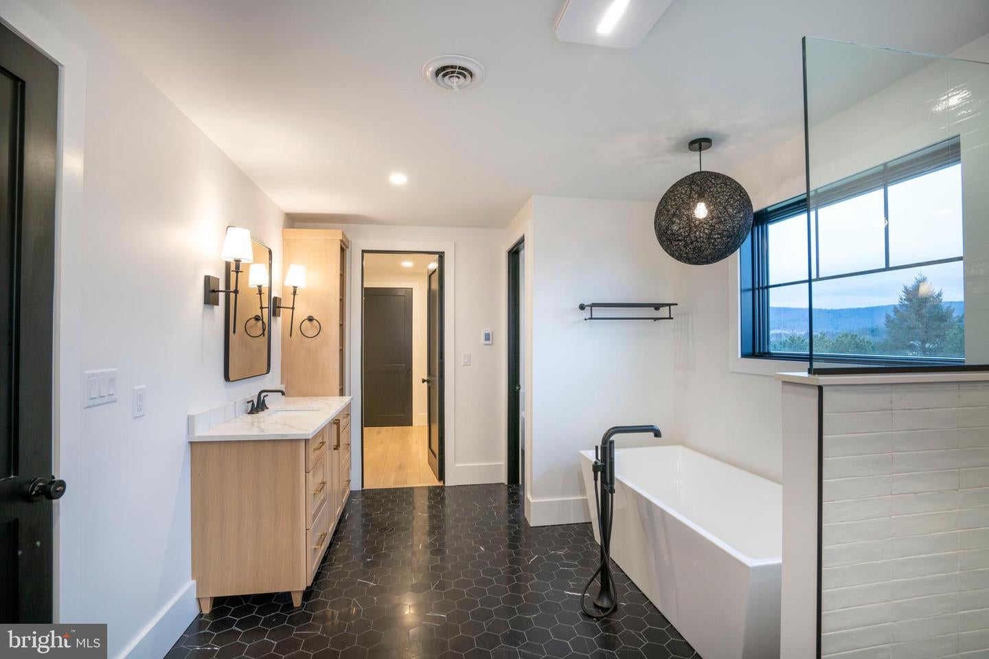 State College, Pennsylvania, 16801, United States, 5 Bedrooms Bedrooms, ,5 BathroomsBathrooms,Residential,Active,2010175