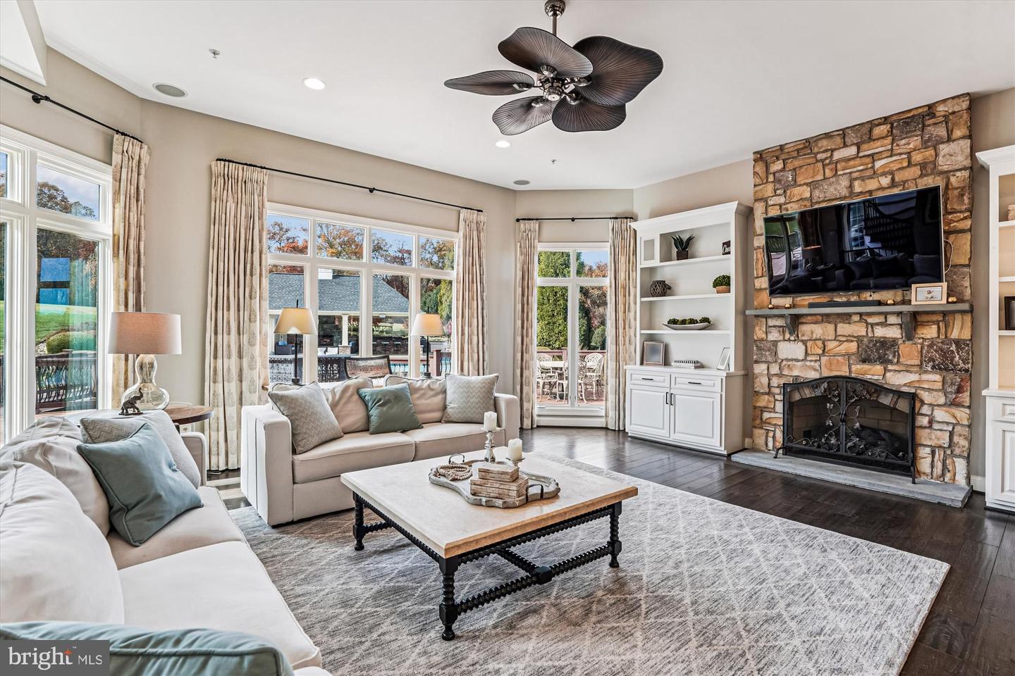 Leesburg, Virginia, 20175, United States, 5 Bedrooms Bedrooms, ,6 BathroomsBathrooms,Residential,Active,1987213