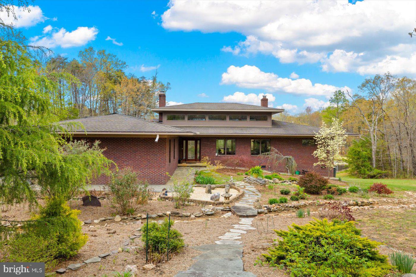 Rhoadesville, Virginia, 22542, United States, 3 Bedrooms Bedrooms, ,3 BathroomsBathrooms,Residential,Active,1769999