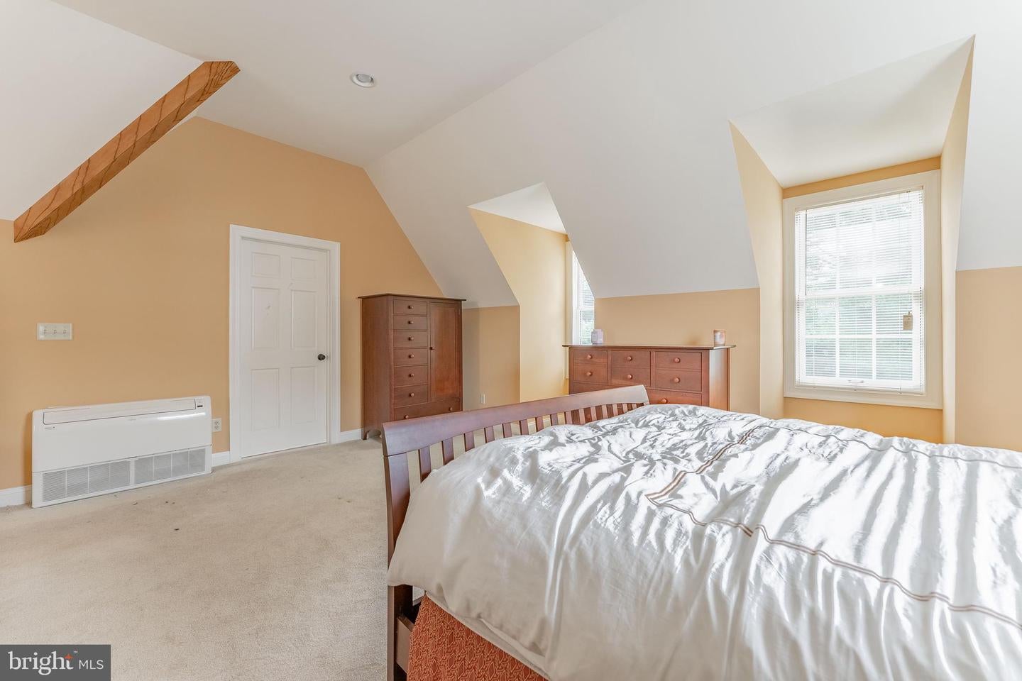 Wilmington, Delaware, 19807, United States, 6 Bedrooms Bedrooms, ,10 BathroomsBathrooms,Residential,Active,1839436
