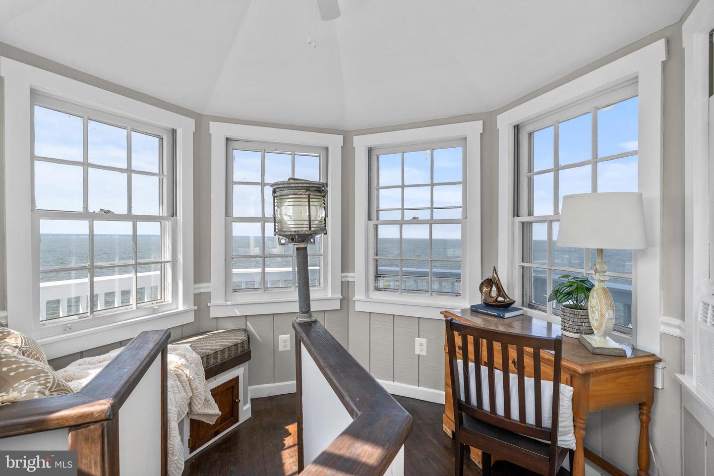 Cobb Island, Maryland, 20625, United States, 6 Bedrooms Bedrooms, ,6 BathroomsBathrooms,Residential,Contingent,1849506