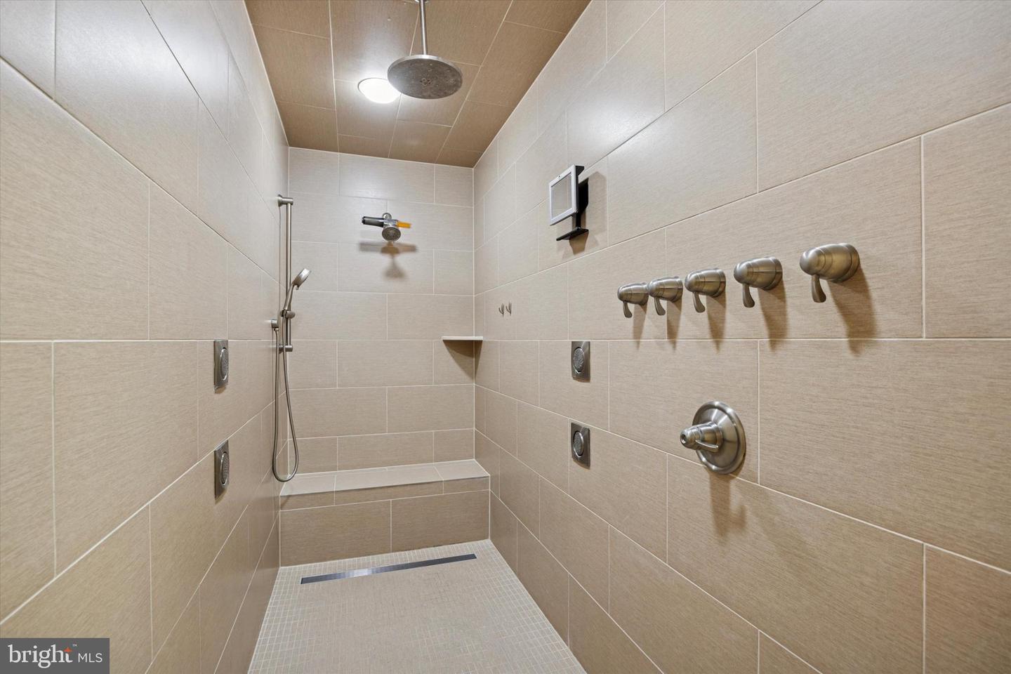 West Chester, Pennsylvania, 19380, United States, 4 Bedrooms Bedrooms, ,4 BathroomsBathrooms,Residential,Active,1909855
