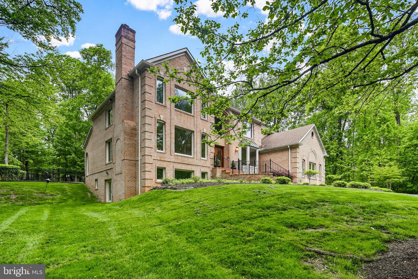 Ellicott City, Maryland, 21042, United States, 5 Bedrooms Bedrooms, ,5 BathroomsBathrooms,Residential,Active,2043423