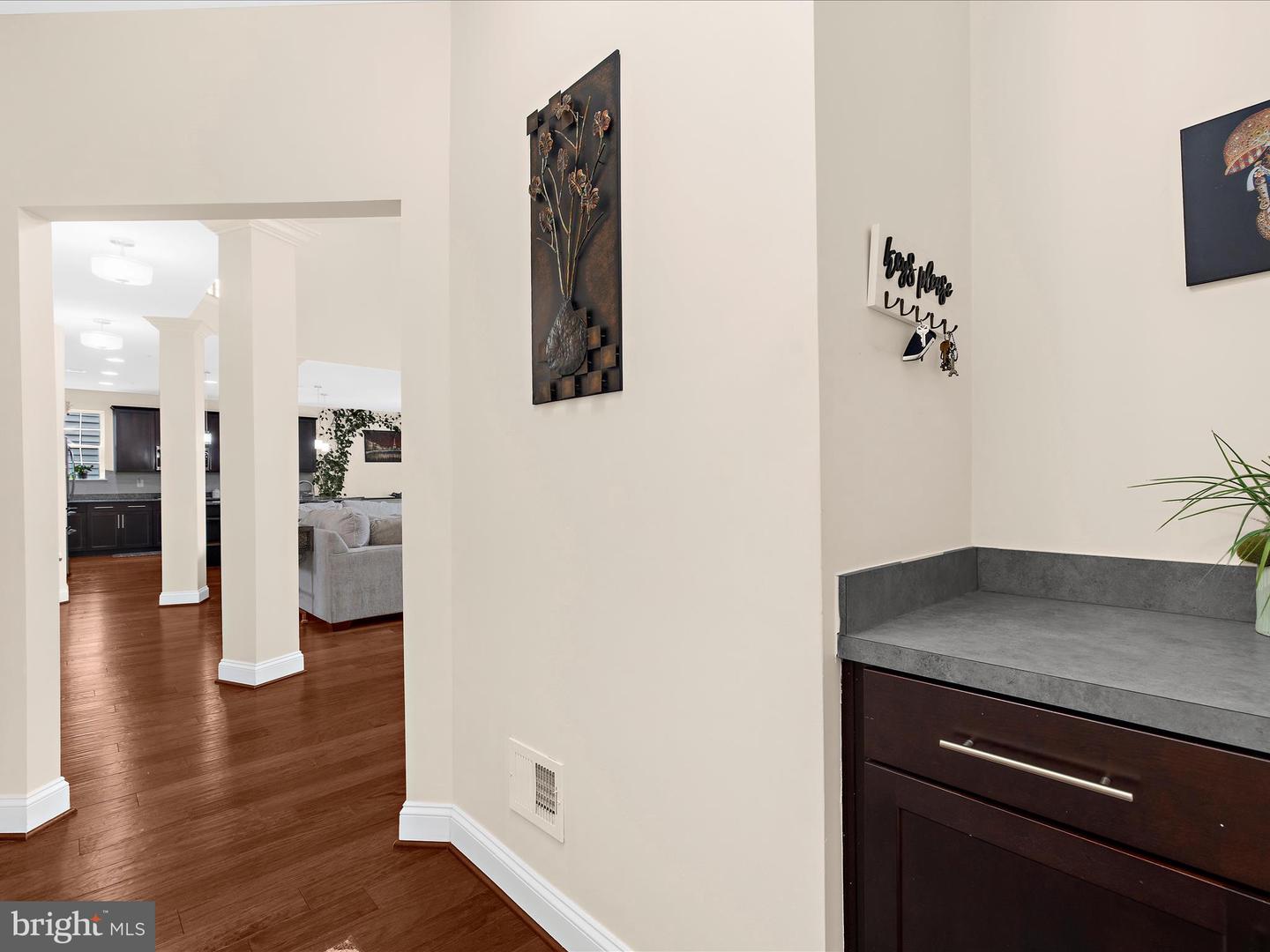 Ellicott City, Maryland, 21042, United States, 6 Bedrooms Bedrooms, ,5 BathroomsBathrooms,Residential,Active,1914763