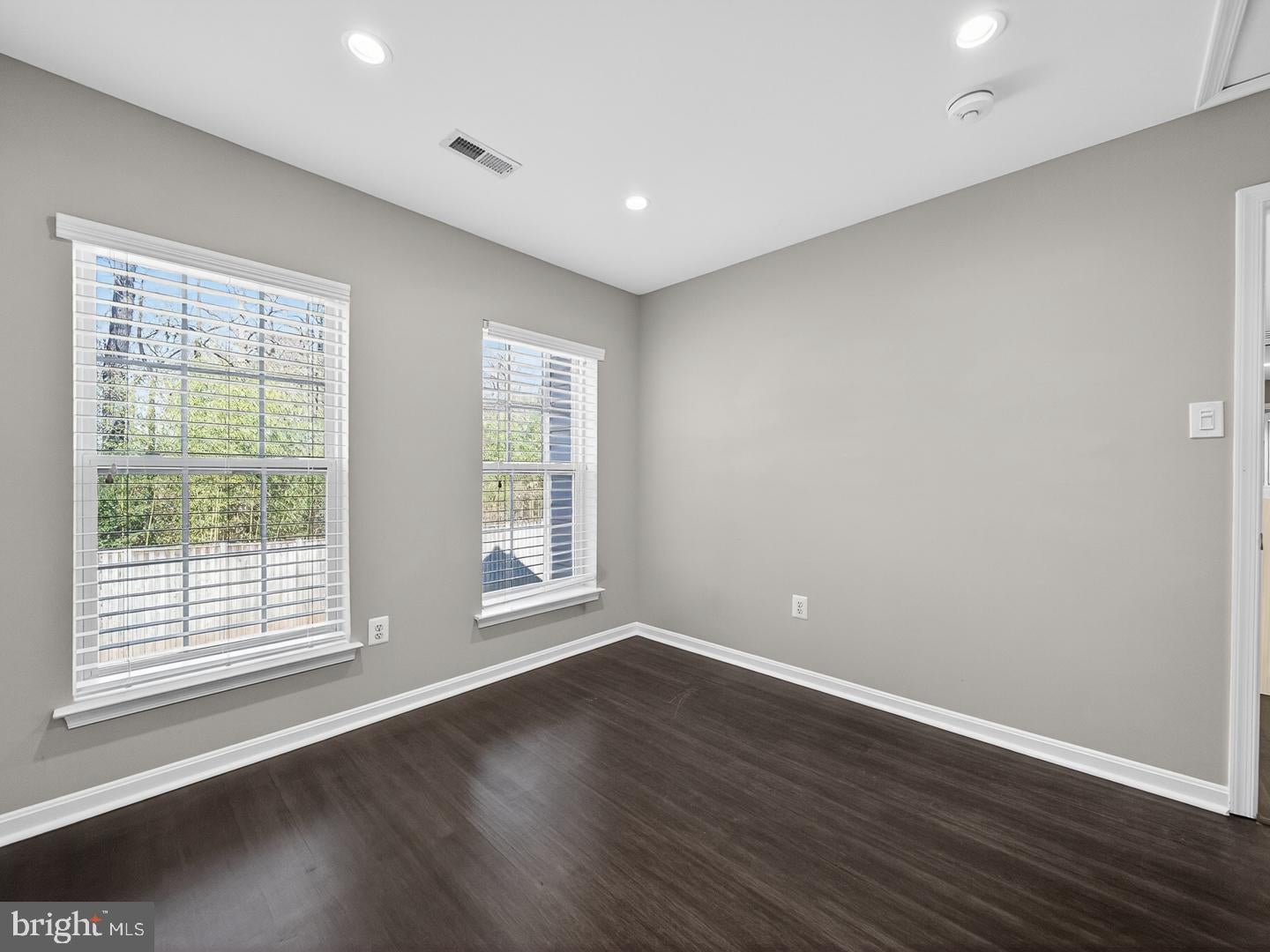 Bethesda, Maryland, 20817, United States, 4 Bedrooms Bedrooms, ,4 BathroomsBathrooms,Residential,Contingent,2006852