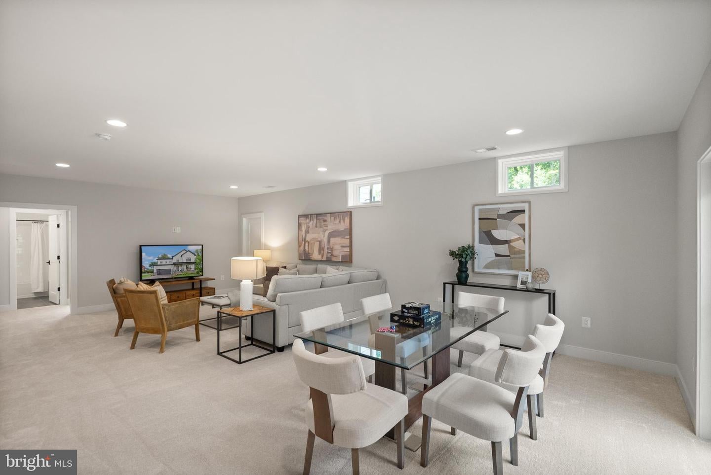 Falls Church, Virginia, 22046, United States, 7 Bedrooms Bedrooms, ,7 BathroomsBathrooms,Residential,Active,1798016