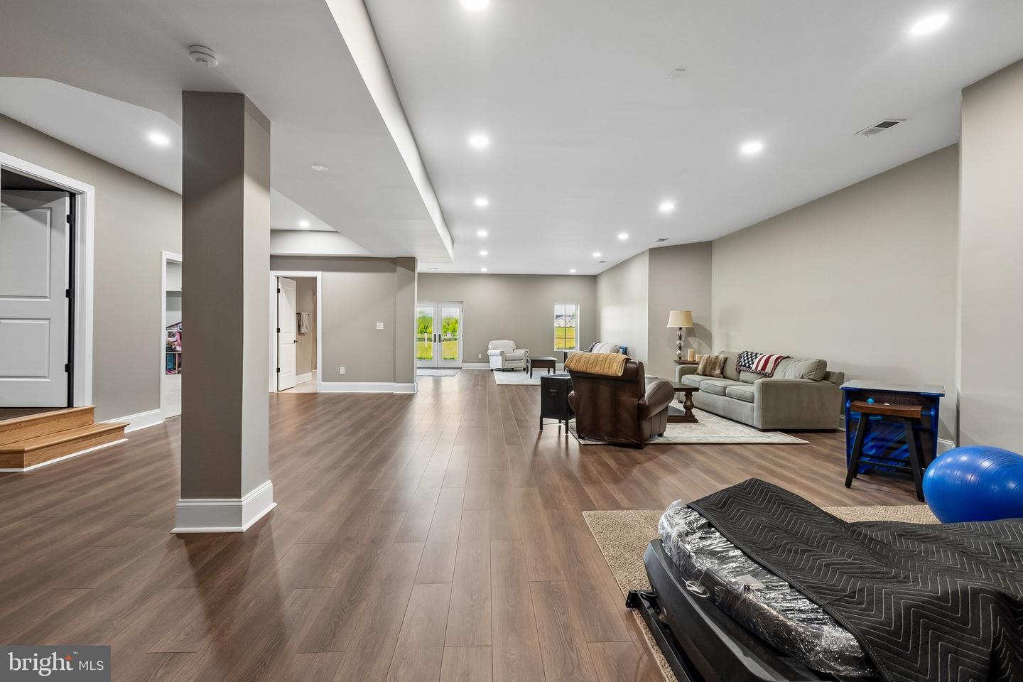 Leesburg, Virginia, 20176, United States, 4 Bedrooms Bedrooms, ,7 BathroomsBathrooms,Residential,Active,2045788