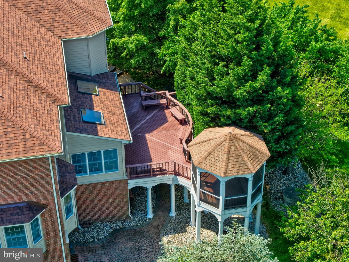 Leesburg, Virginia, 20175, United States, 5 Bedrooms Bedrooms, ,5 BathroomsBathrooms,Residential,Active,2021689