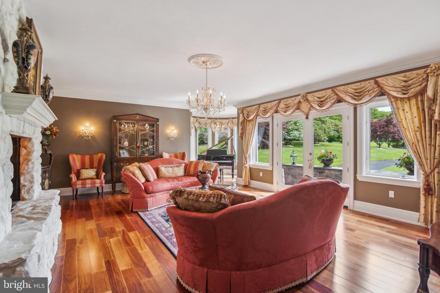 Newtown, Pennsylvania, 18940, United States, 6 Bedrooms Bedrooms, ,6 BathroomsBathrooms,Residential,Active,1849543