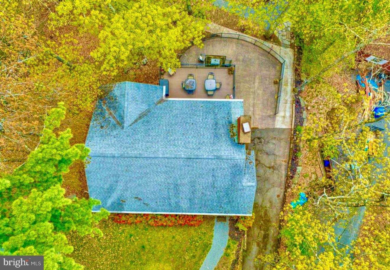 Lakeville, Pennsylvania, 18438, United States, 4 Bedrooms Bedrooms, ,2 BathroomsBathrooms,Residential,Active,2007650