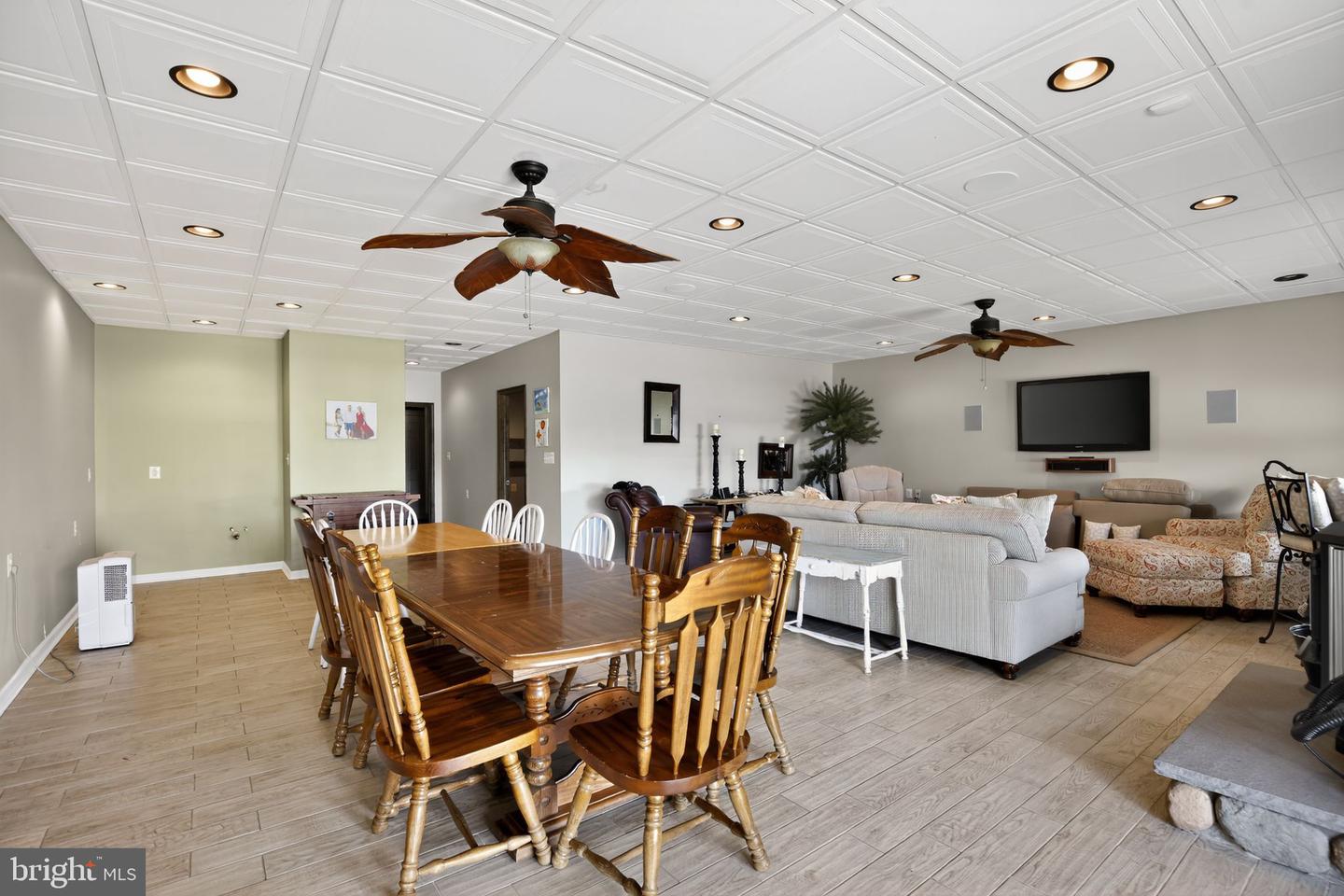 Baltimore, Maryland, 21220, United States, 5 Bedrooms Bedrooms, ,4 BathroomsBathrooms,Residential,Active,1985595