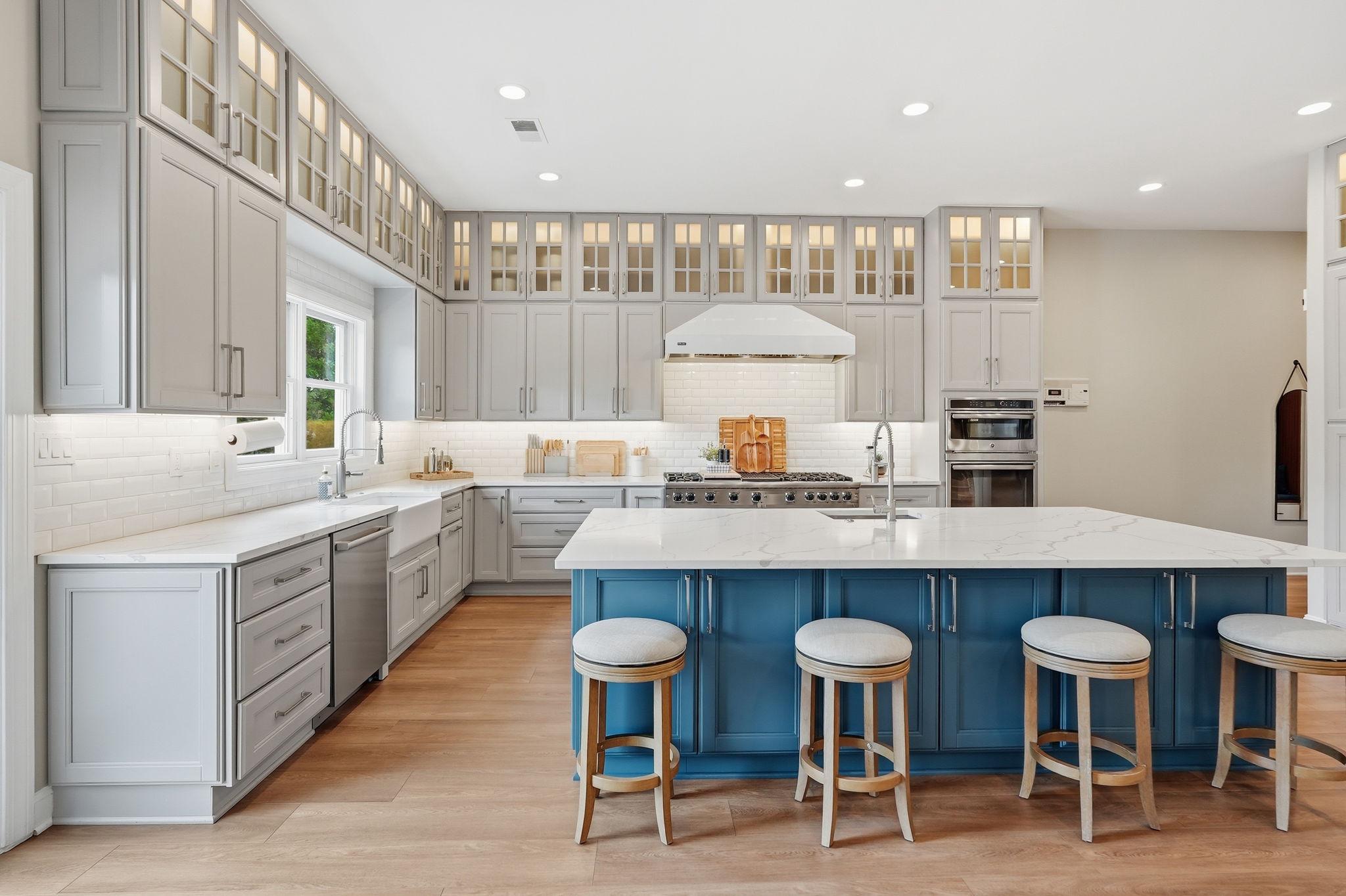 North Potomac, Maryland, 20878, United States, 7 Bedrooms Bedrooms, ,8 BathroomsBathrooms,Residential,Active,2044145