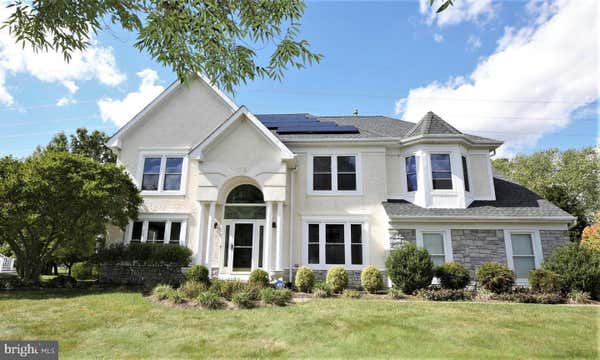 22 KINGLET DR N, CRANBURY, NJ 08512 - Image 1