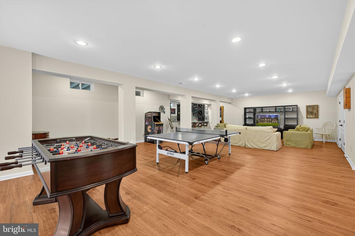 Ashburn, Virginia, 20148, United States, 5 Bedrooms Bedrooms, ,6 BathroomsBathrooms,Residential,Active,1952301